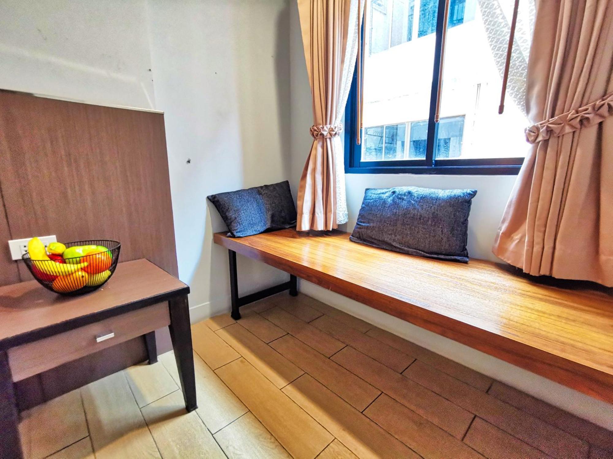 Scandia Beach Hotel Praia de Jomtien Quarto foto
