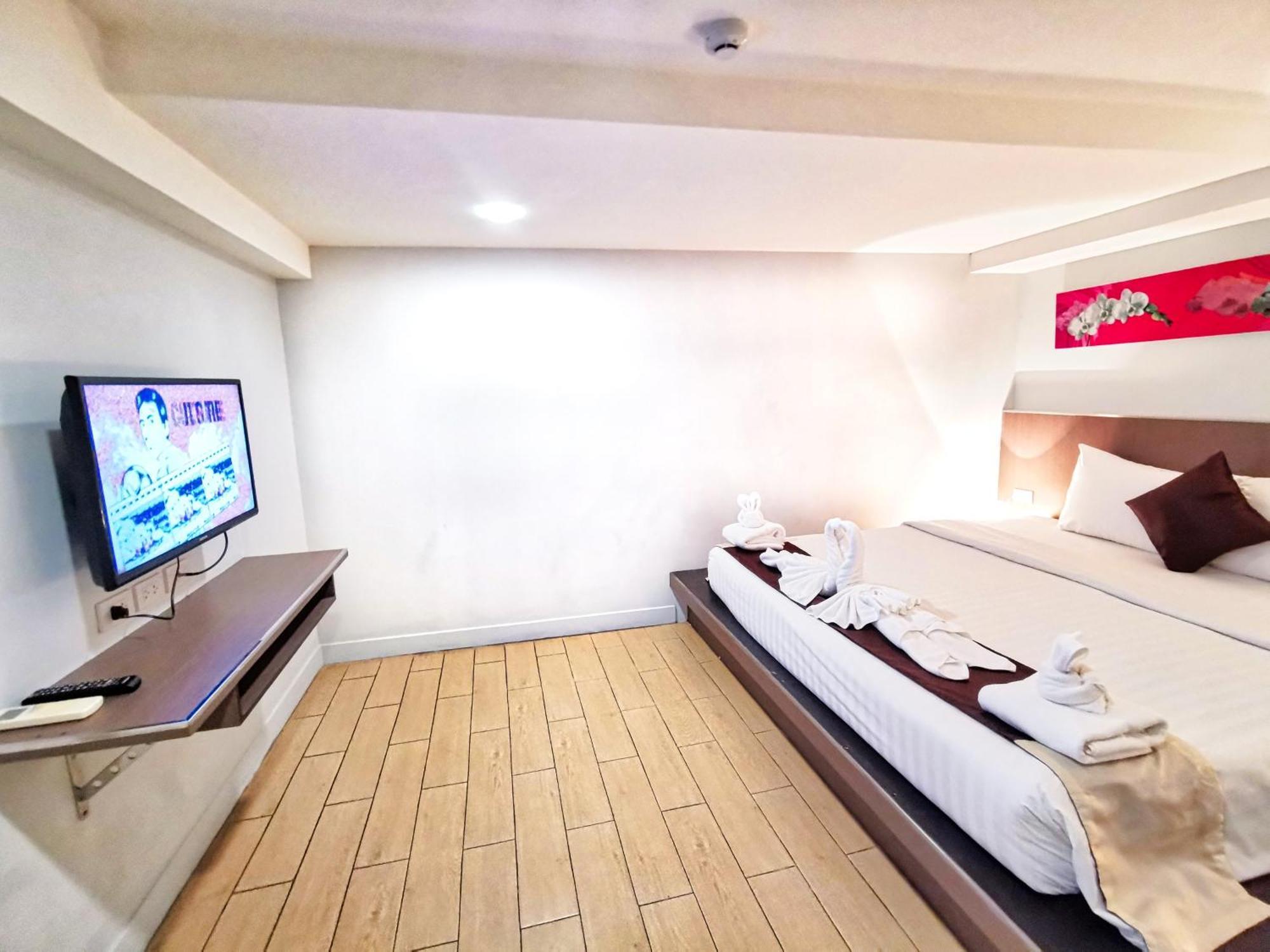 Scandia Beach Hotel Praia de Jomtien Quarto foto